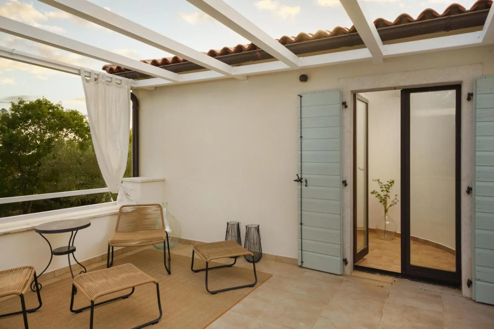 Luxury Villa In Istria - 9,000 Sqm Private Estate With Pool & Sauna, 15 Min To Sea, Near Fazana, 3 Bedrooms Jursici