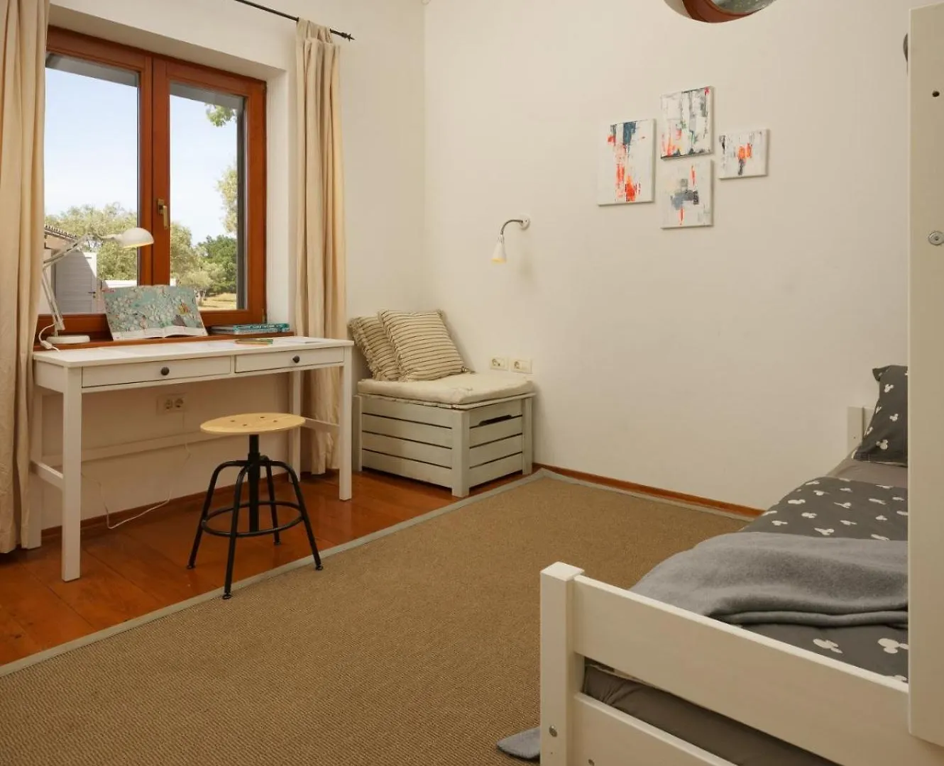 Luxury Villa In Istria - 9,000 Sqm Private Estate With Pool & Sauna, 15 Min To Sea, Near Fazana, 3 Bedrooms 0*, Jursici